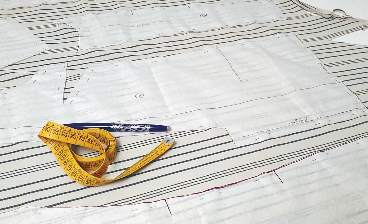 sewing, pattern, patterns, fashion, apparel, measuring tape, design, plot, geometry, cloth, stripes, textiles, crafts, s